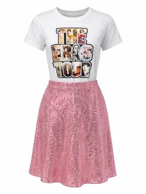 Taylor Swift! Band tee and pink sequins! 
🎸The Remix Collection 🥁